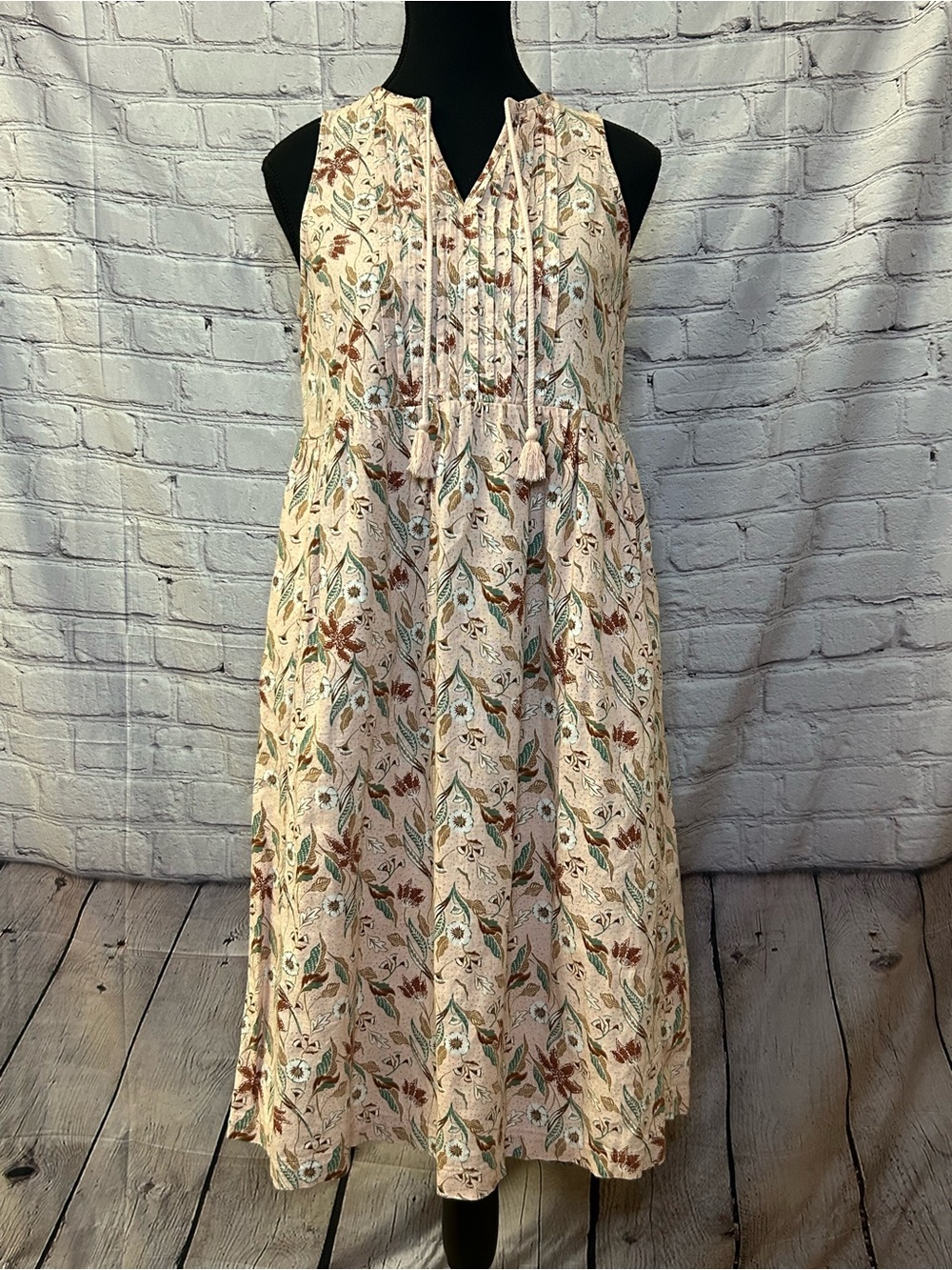Universal Thread Sleeveless Floral Midi Dress in Cream, Brown and Teal